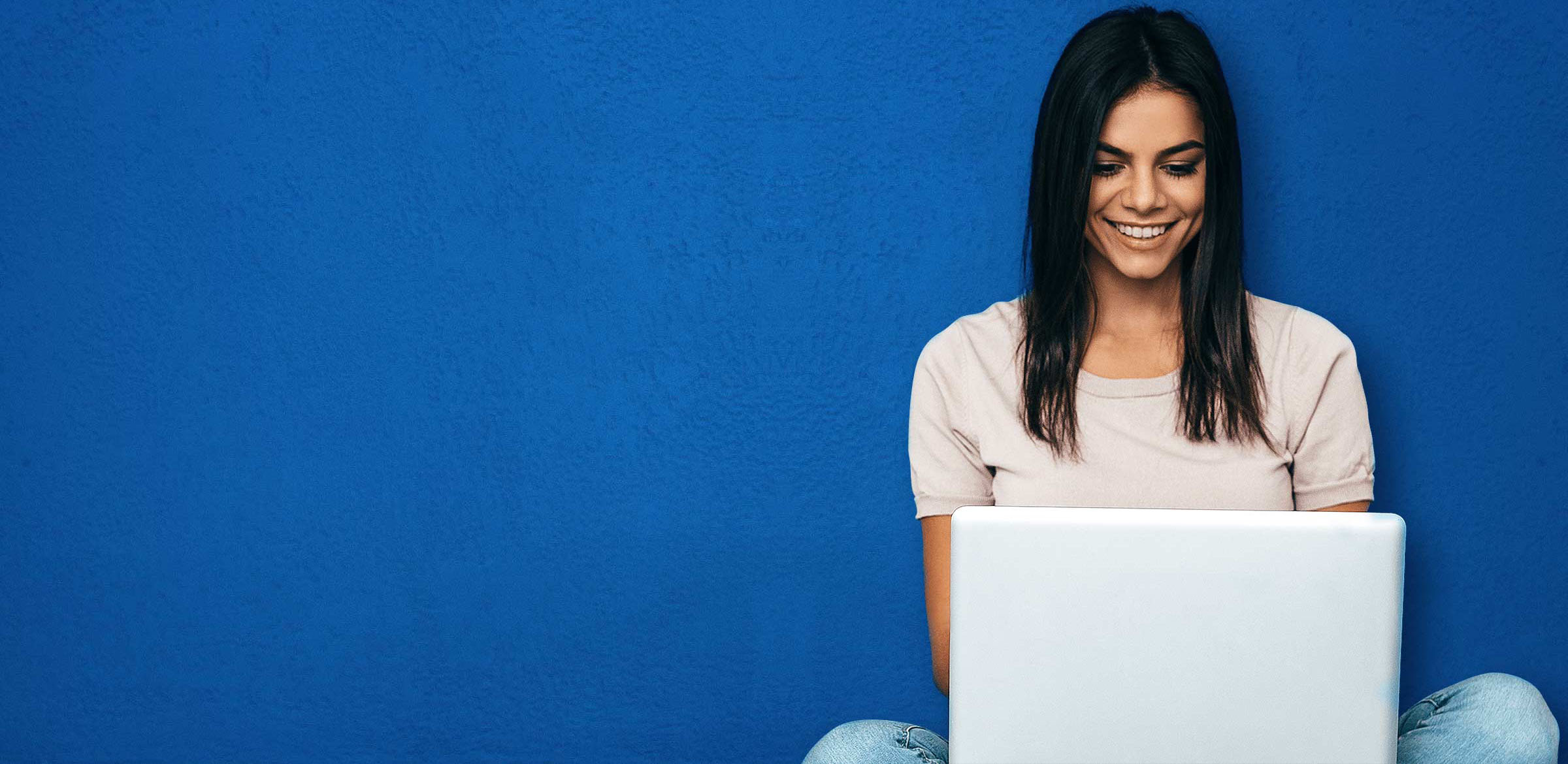 AT&T Mail email inbox experience on desktop and mobile